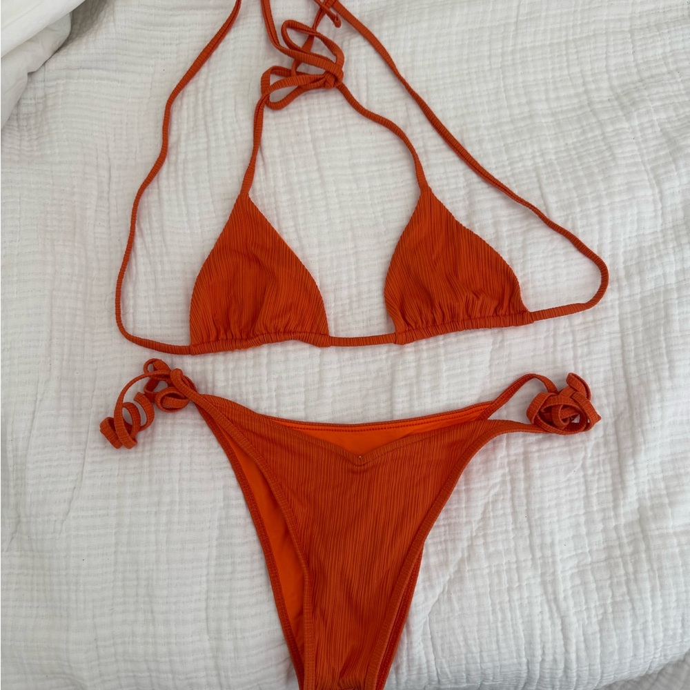 Frankie’s bikinis Orange Set size small